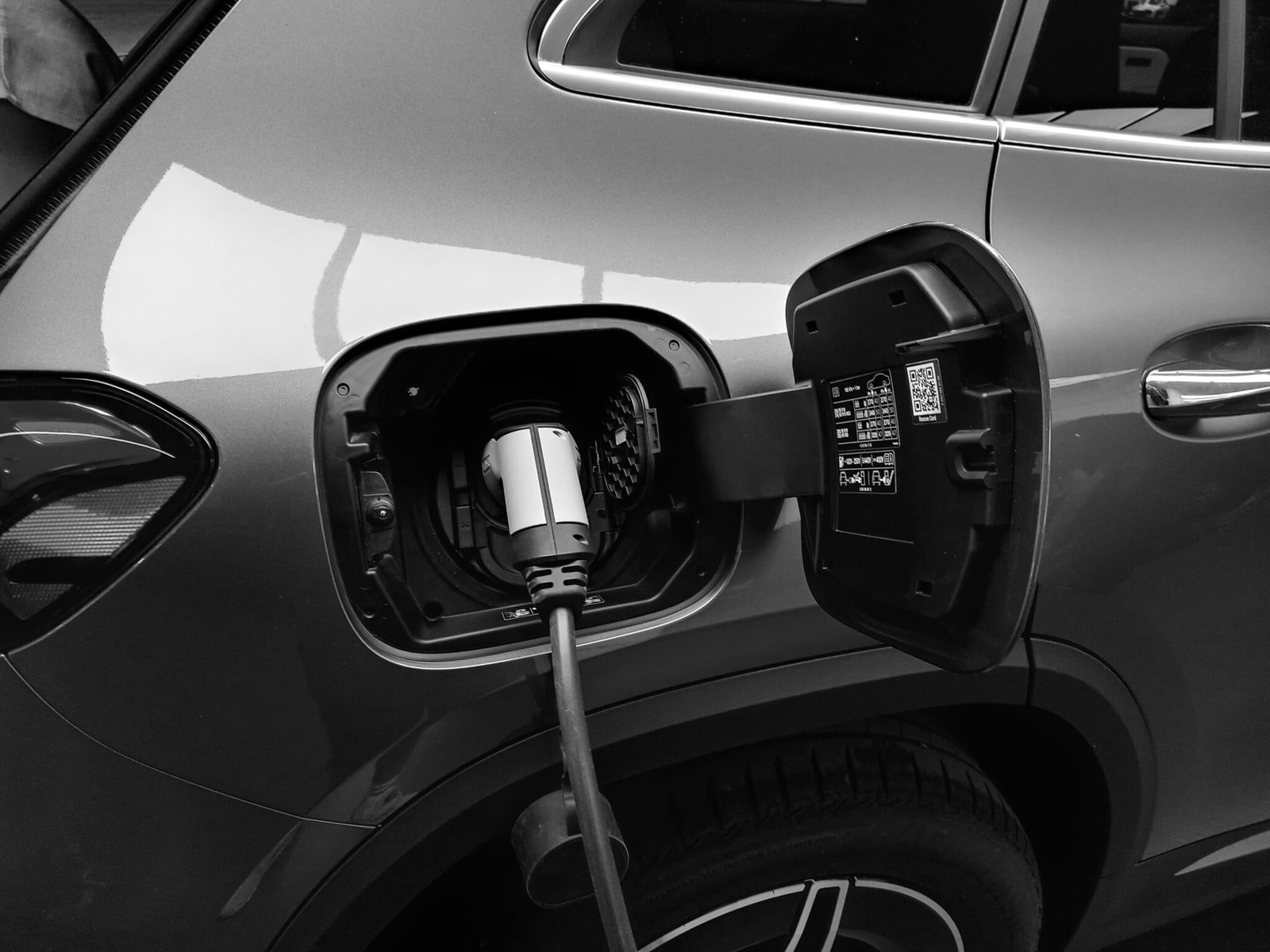 Tym akumulatorom czas powiedzieć „papa”. Nadchodzi nowa generacja baterii do elektryków
