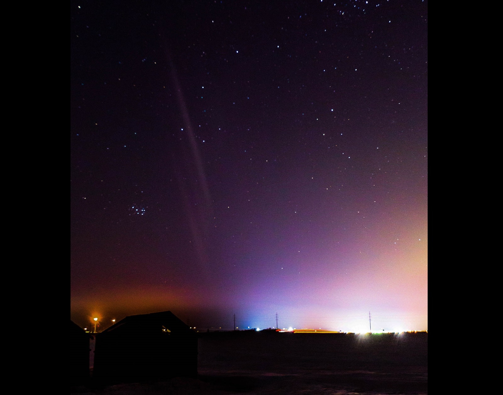 STEVE znowu zadziwia. Tajemnicze zjawisko pojawiło się w czasie potężnej burzy słonecznej