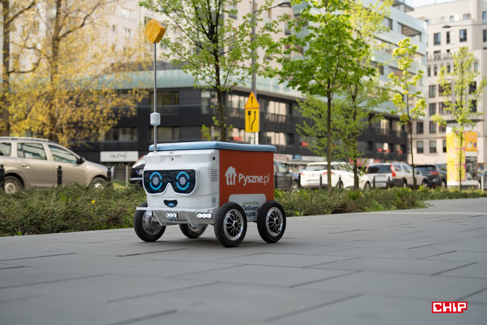 Przetestowaliśmy robota Pyszne.pl. Czy Polska jest gotowa na takie rozwiązania?