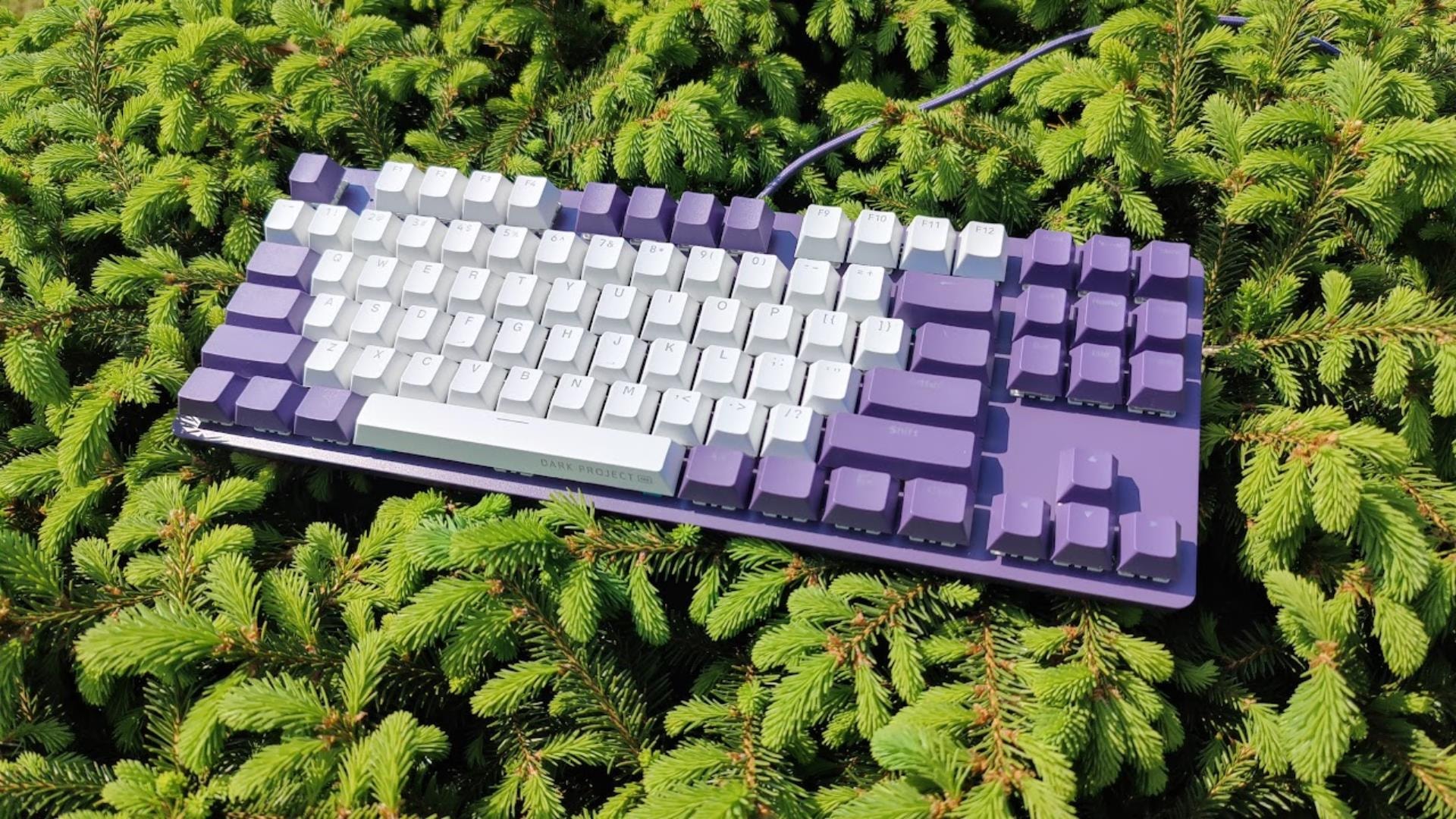 Test klawiatury Dark Project One KD87A. Śliczna i do tego tania