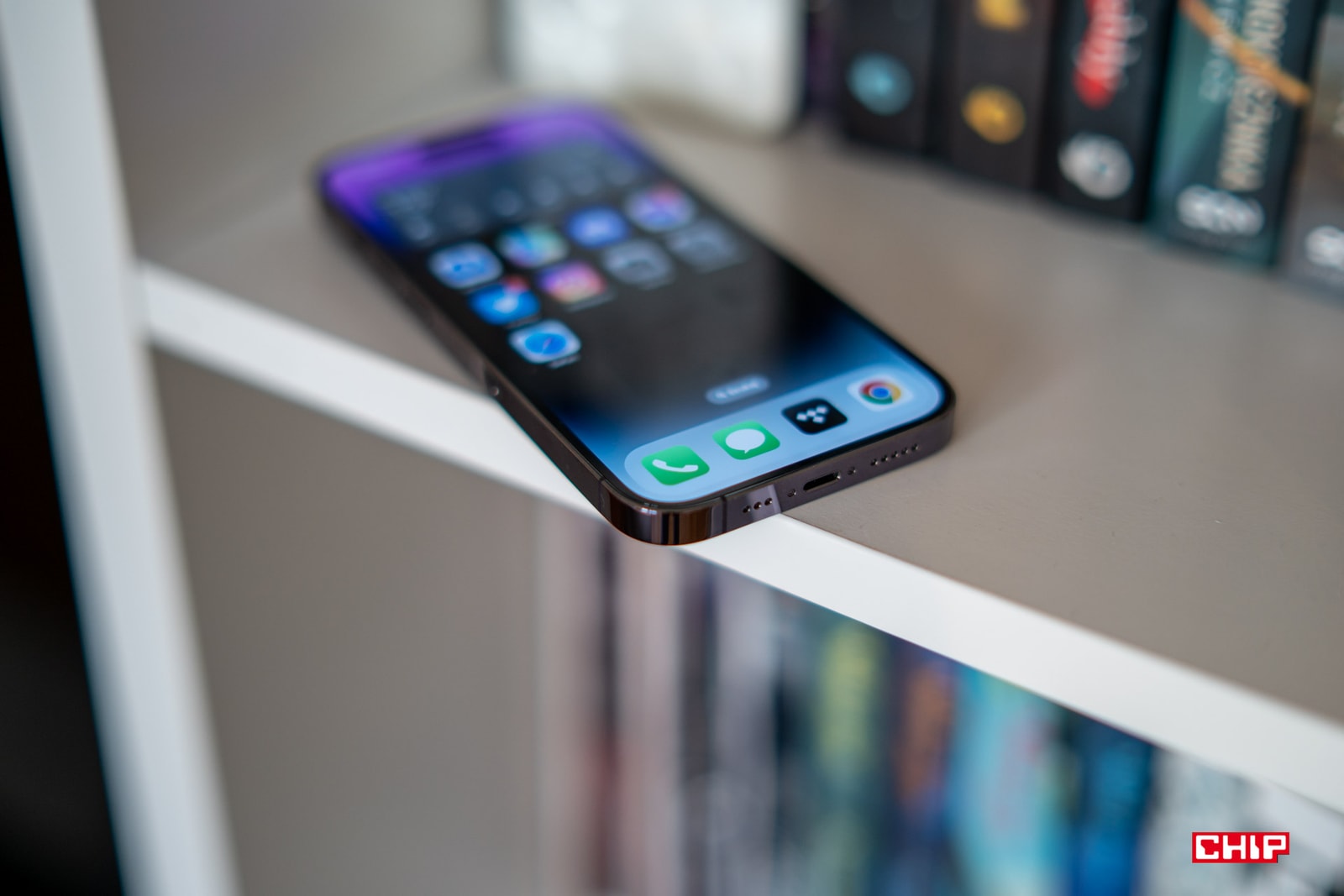 Właściciele iPhone’ów 14 mają spory problem. Akumulatory w ich smartfonach zachowują się niepokojąco