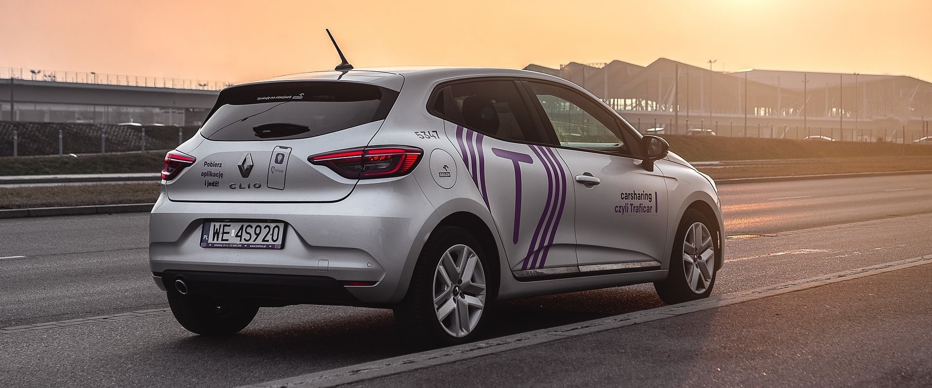 Carsharing w Polsce – czy po auta sięgamy równie często jak po hulajnogi?