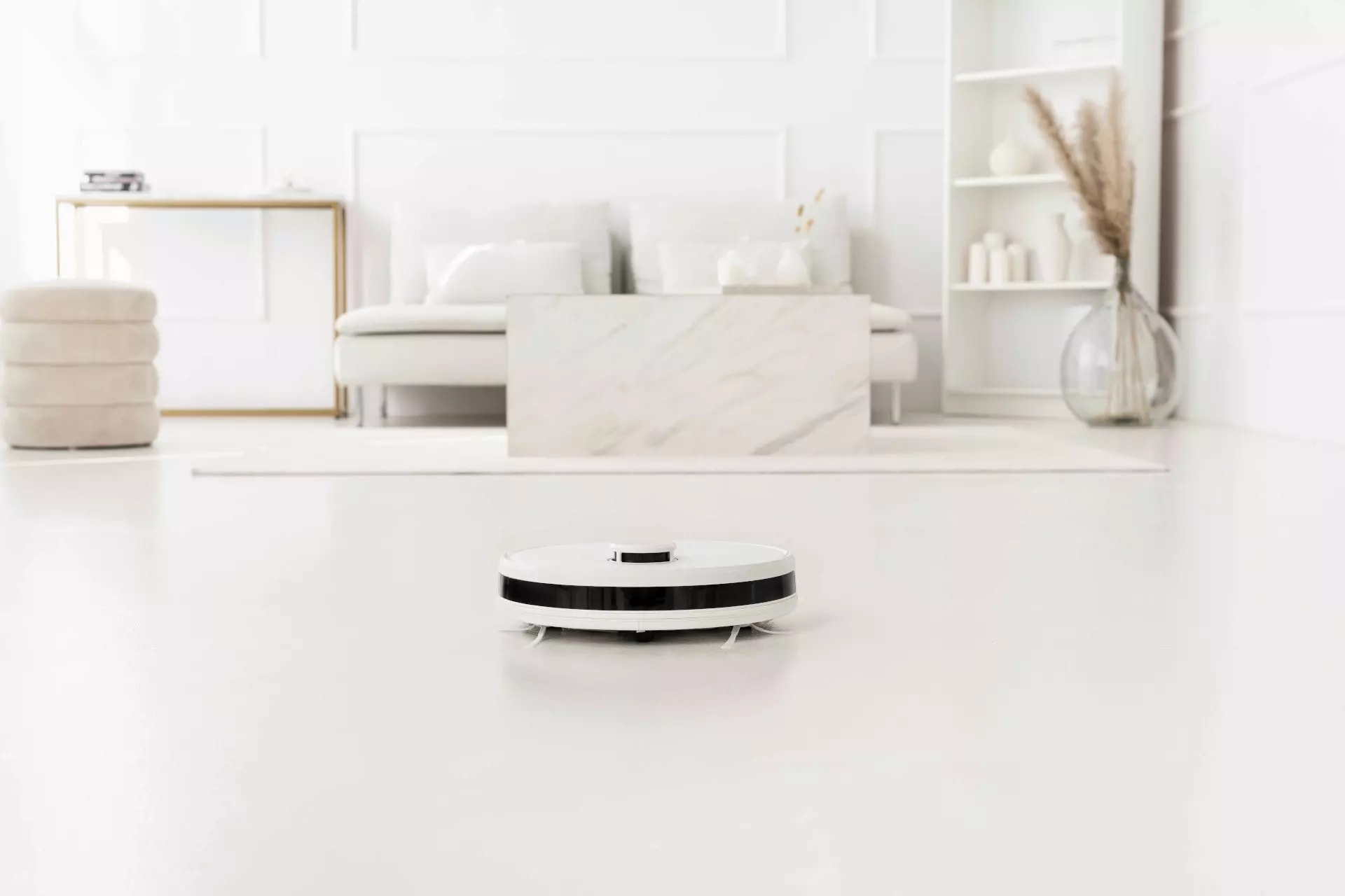 Robot sprzątający ze średniej półki. TOP5 do 2300 zł