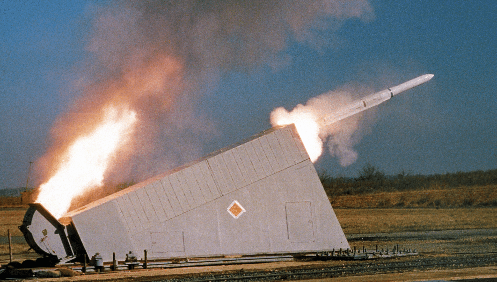 Marynarka USA szykuje się do rewolucji. Wyrzutnia NGELS zwalczy największe zagrożenia dla okrętów wojskowych