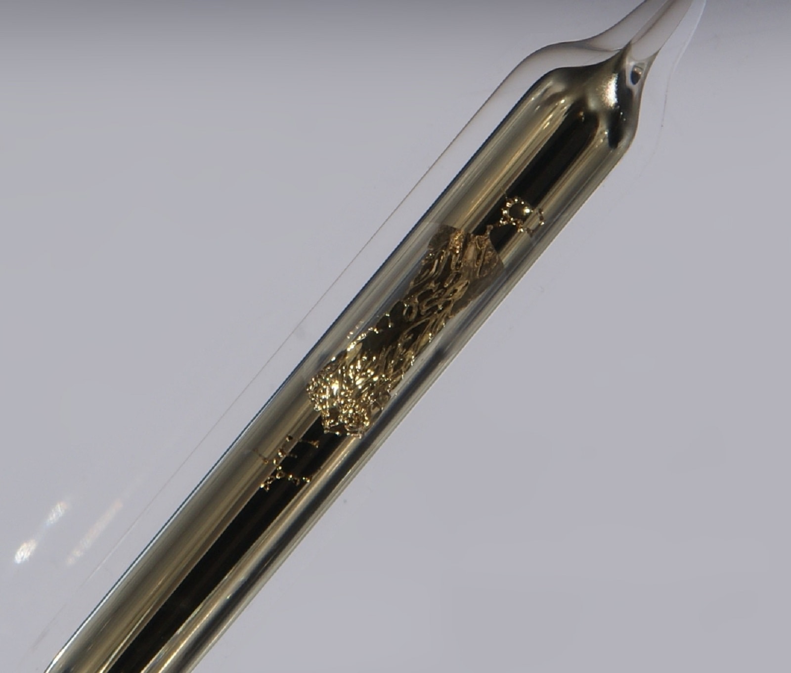 Chińczycy dla zasobów w Kanadzie zniszczą jezioro