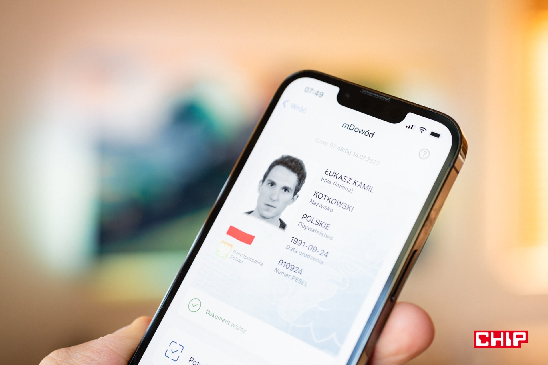 Miliony Polaków czekają na te zmiany w mObywatel. Już wkrótce będzie łatwiej