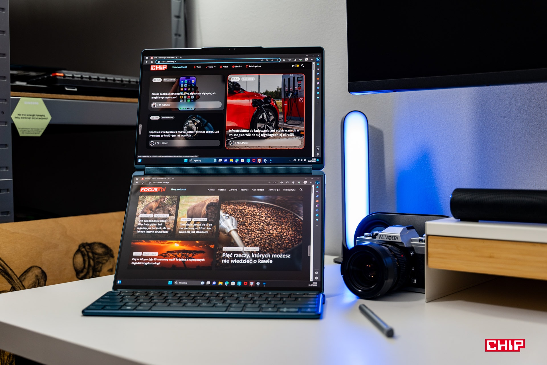 Szybka recenzja Lenovo Yoga Book 9i. Dwa ekrany lepsze niż jeden składany