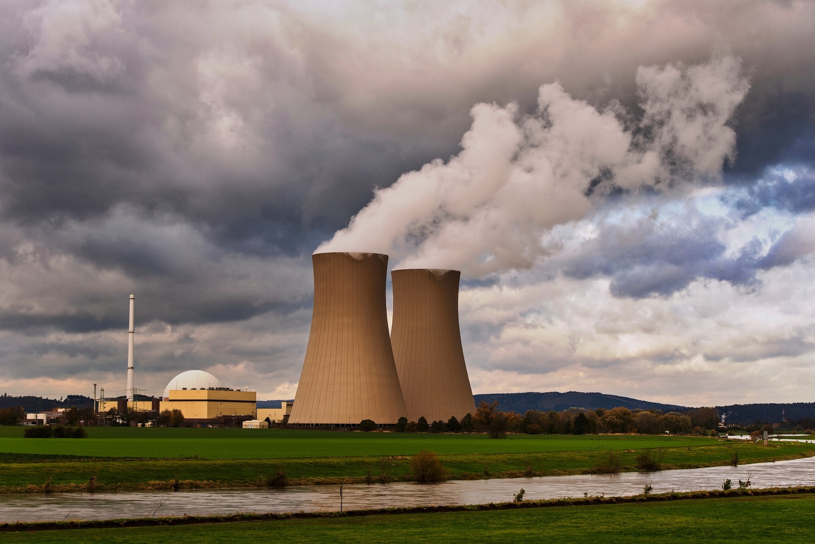 Chiny prześcignęły USA w energetyce jądrowej. To tam będzie wkrótce najwięcej energii z atomu