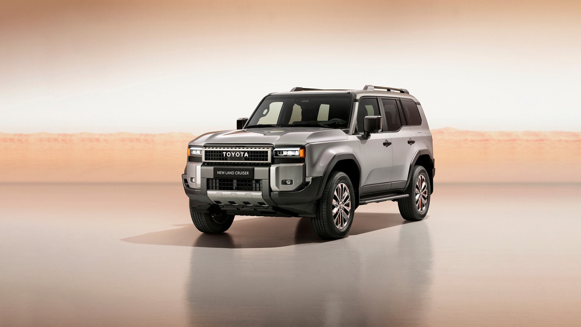 Nowa Toyota Land Cruiser jest bezczelnie retro i przeżyje każdego elektryka. To właśnie ekologia