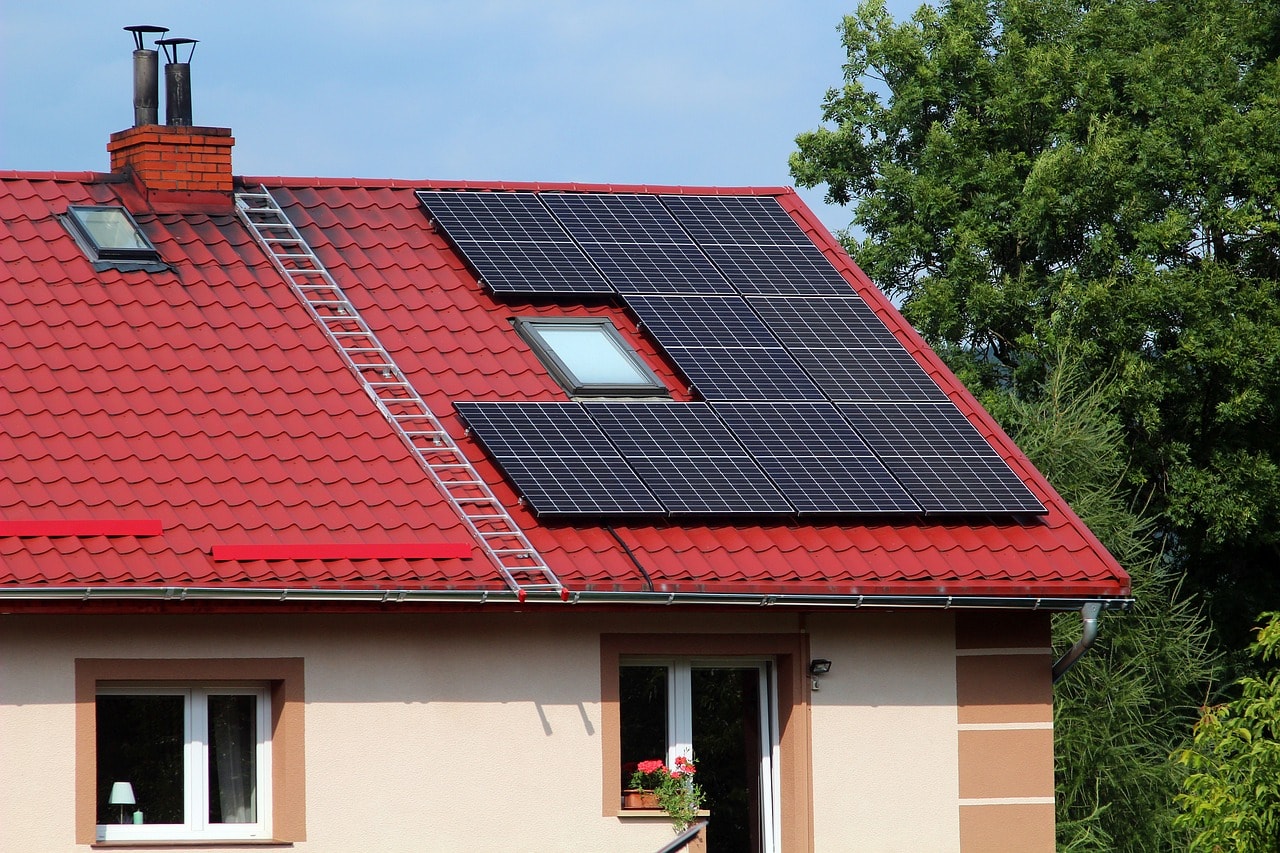 Znajomość budowy duetu grafen-cyna może pomóc w projektowaniu lepszych materiałów do ogniw słonecznych
