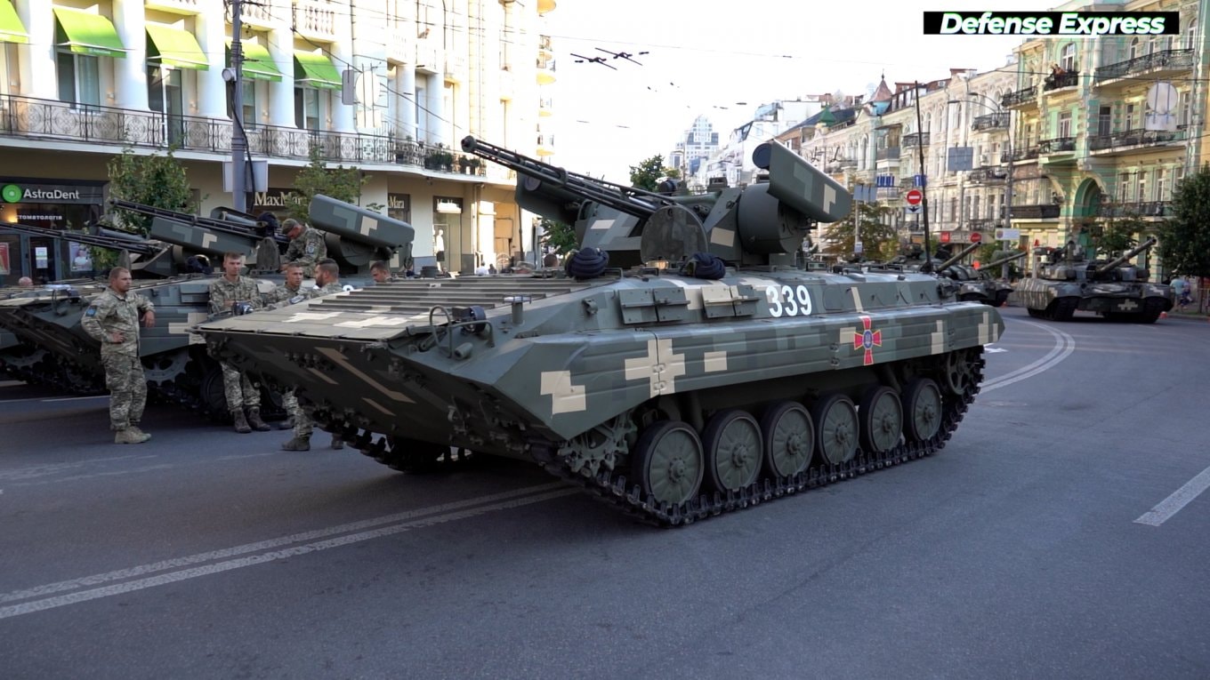 Ukraina ulepsza muzealny sprzęt. Piechota doczeka się “nowych starych” BMP-1