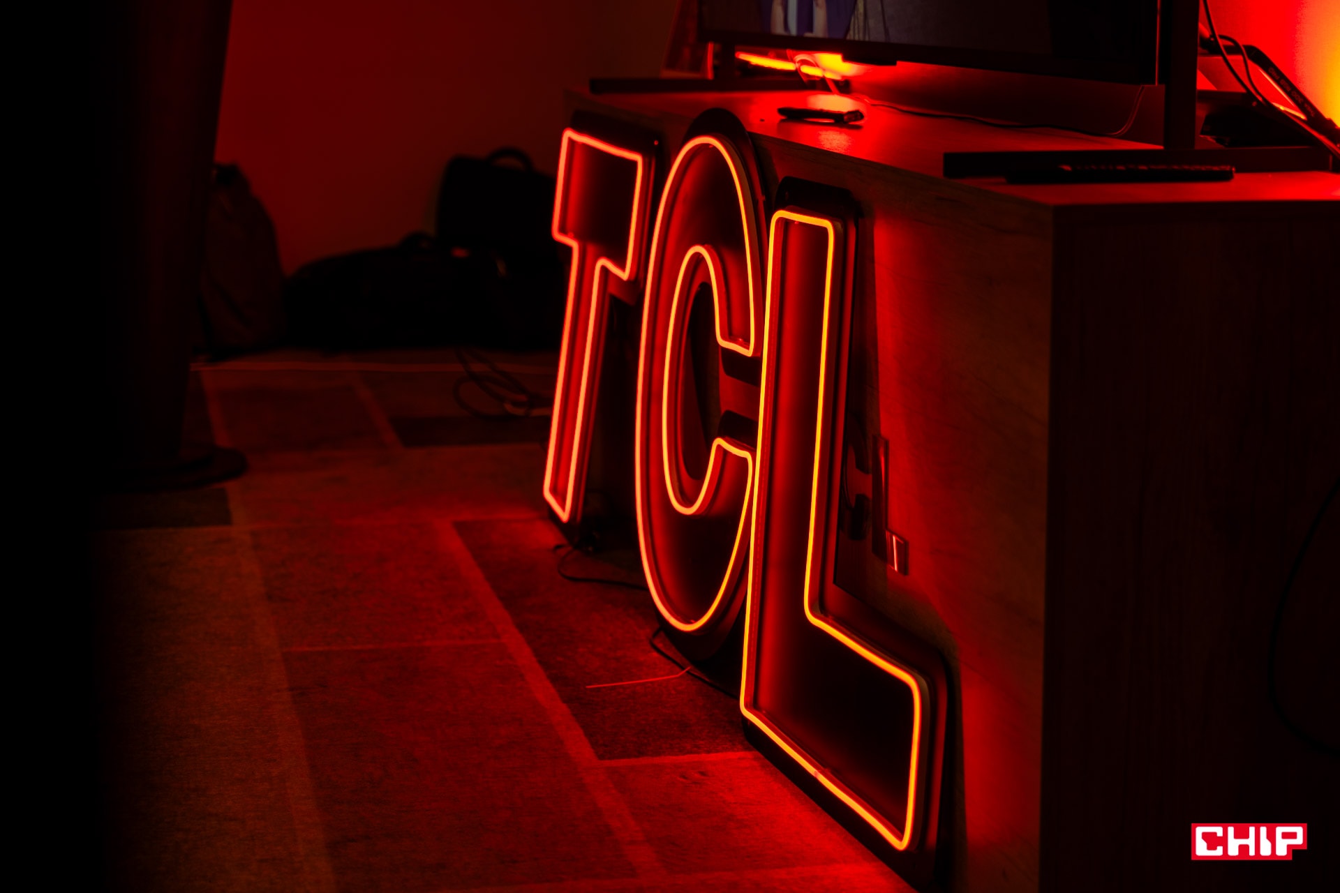 TCL dało do pieca. Szykujcie się na 115-calowy telewizor i okulary rozszerzonej rzeczywistości