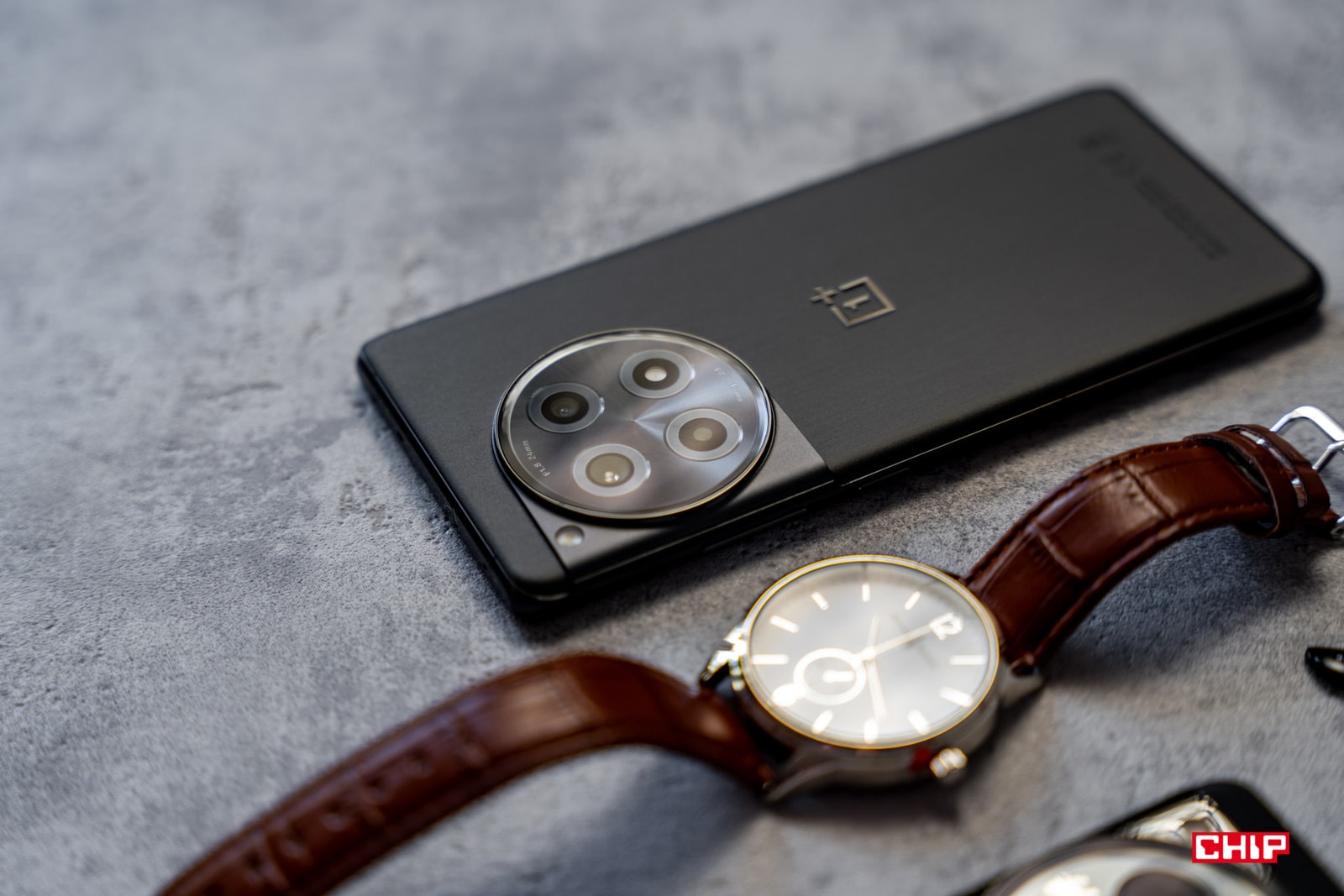 Kupiłeś już OnePlus 12R? Łap pierwszą aktualizację