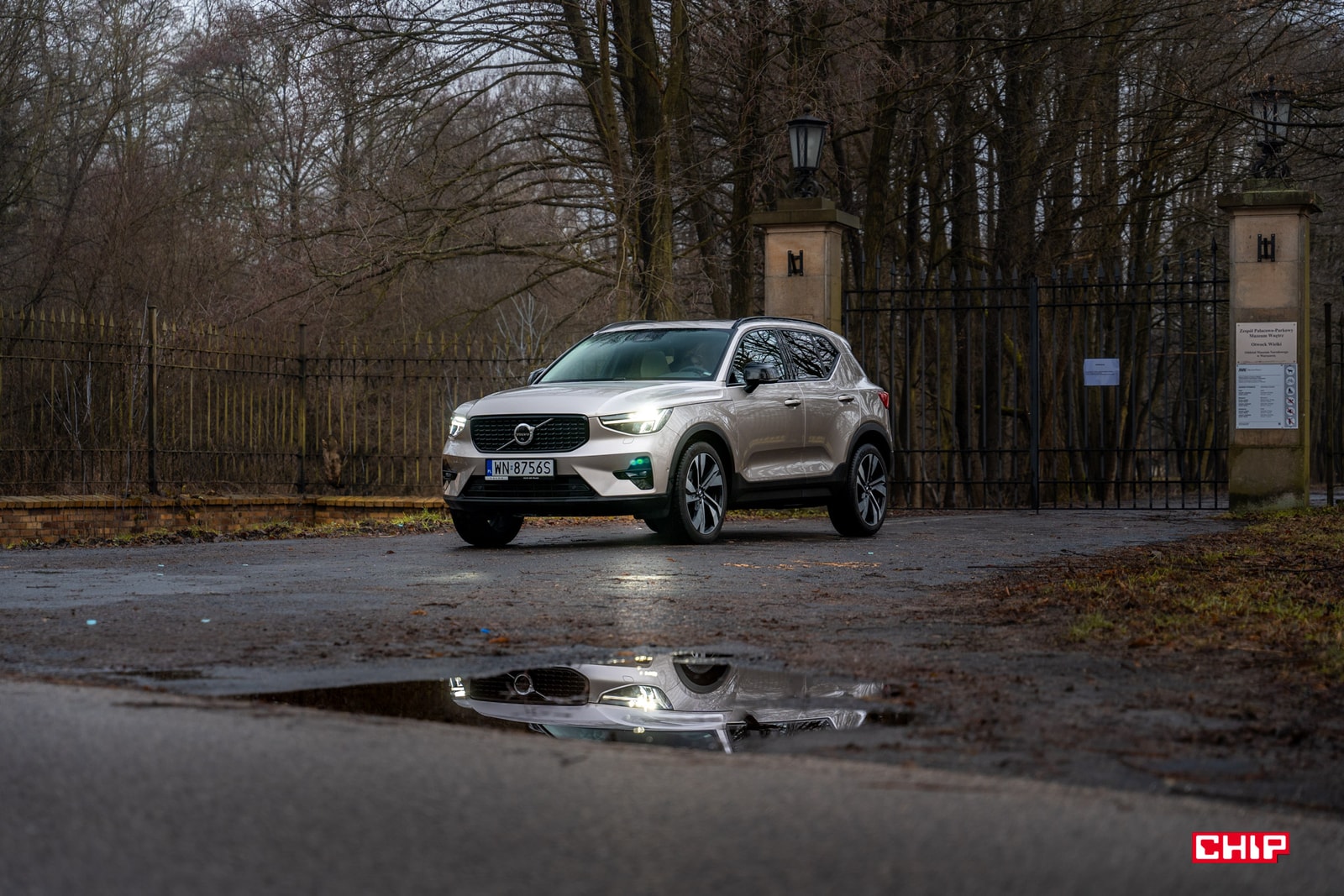 Volvo ostrzega. Usterka w hamowaniu rekuperacyjnym prowadzi do kłopotów