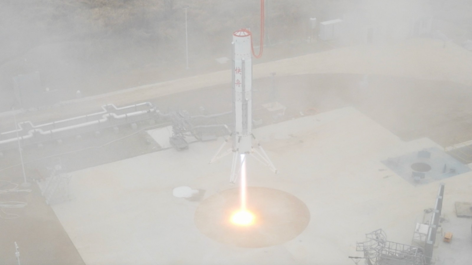 Chiński SpaceX? Konkurencyjna rakieta dogania Elona Muska