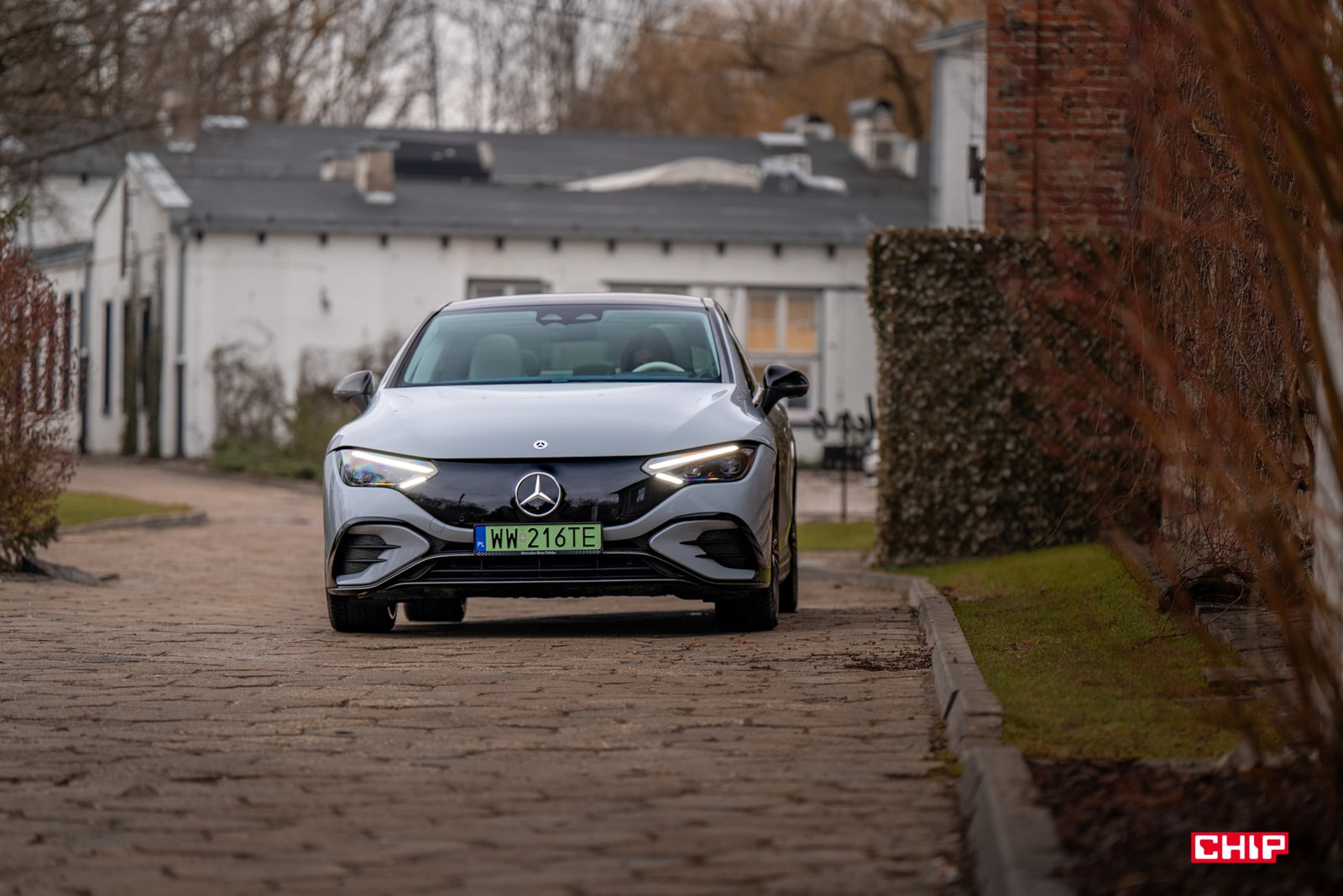 Test Mercedes EQE 500 4Matic – elektryczna limuzyna. Ta tańsza i trochę bardziej agresywna