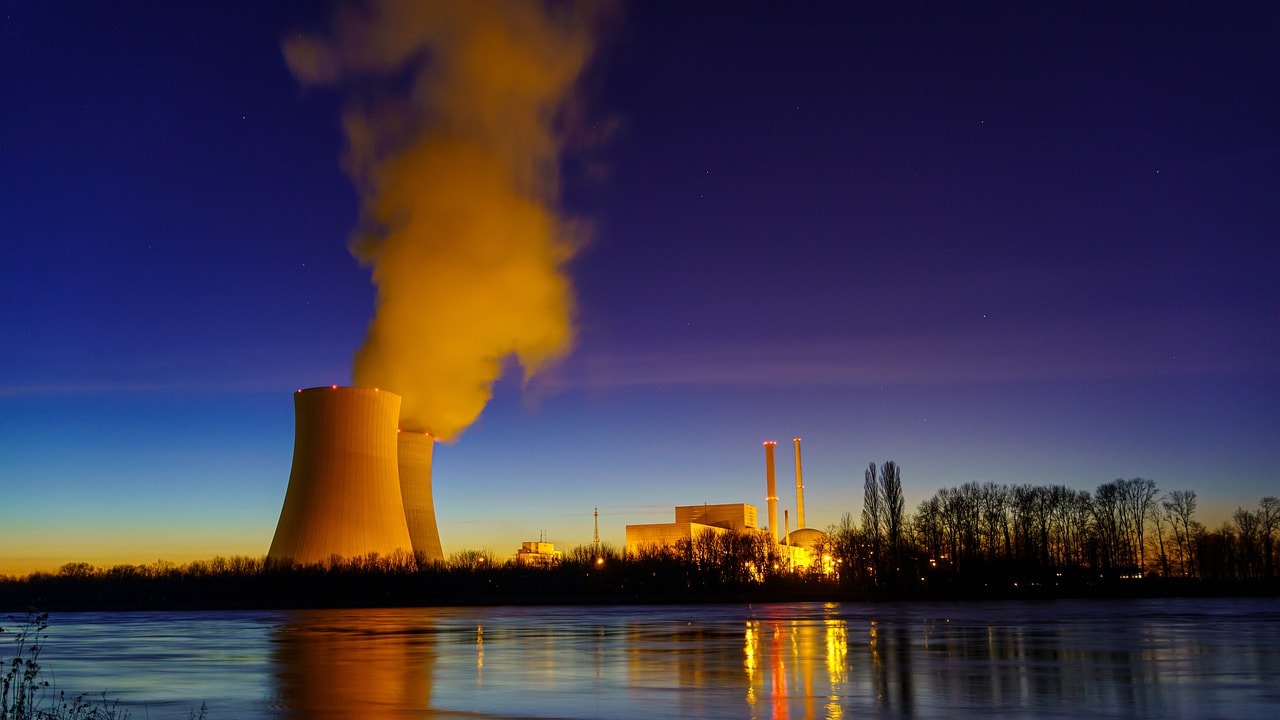 Elektrownia atomowa nad Renem w Niemczech
