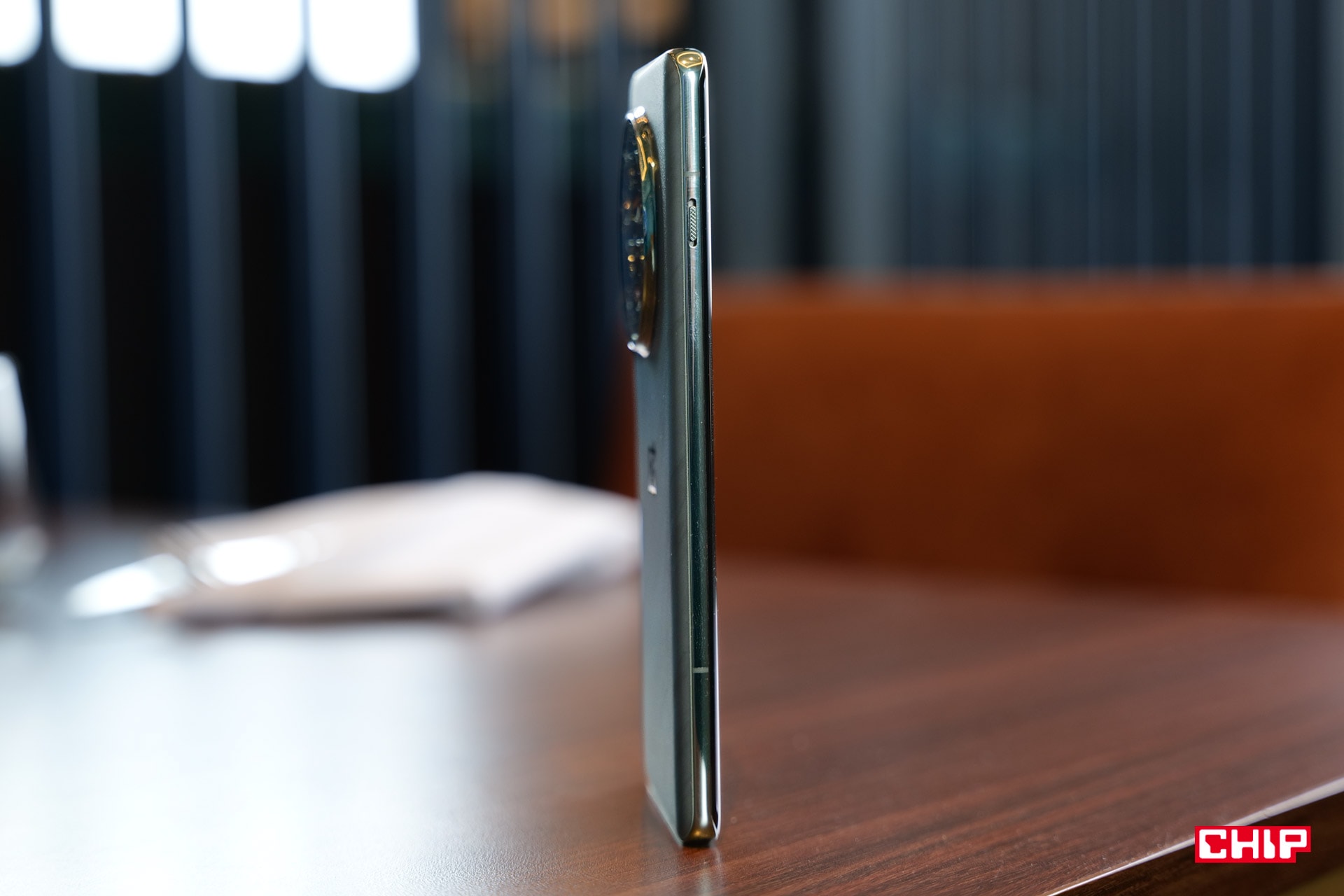 Kompaktowy OnePlus 13T straci jedną z kultowych funkcji na rzecz nowocześniejszego rozwiązania