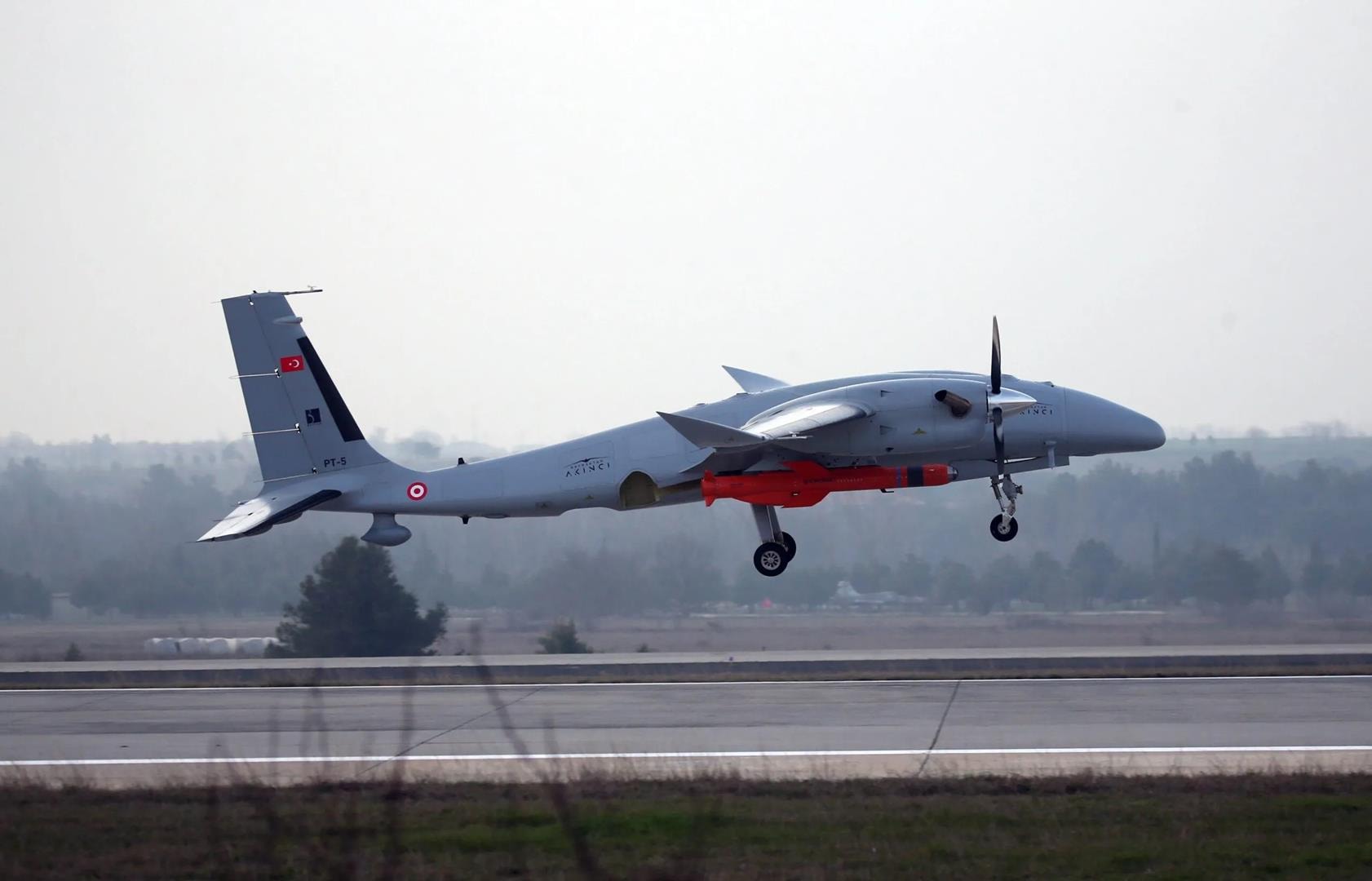 Turcja ma nowy pocisk Çakır. Uderzy swoją 70-kg głowicą cel oddalony o nawet 150 km