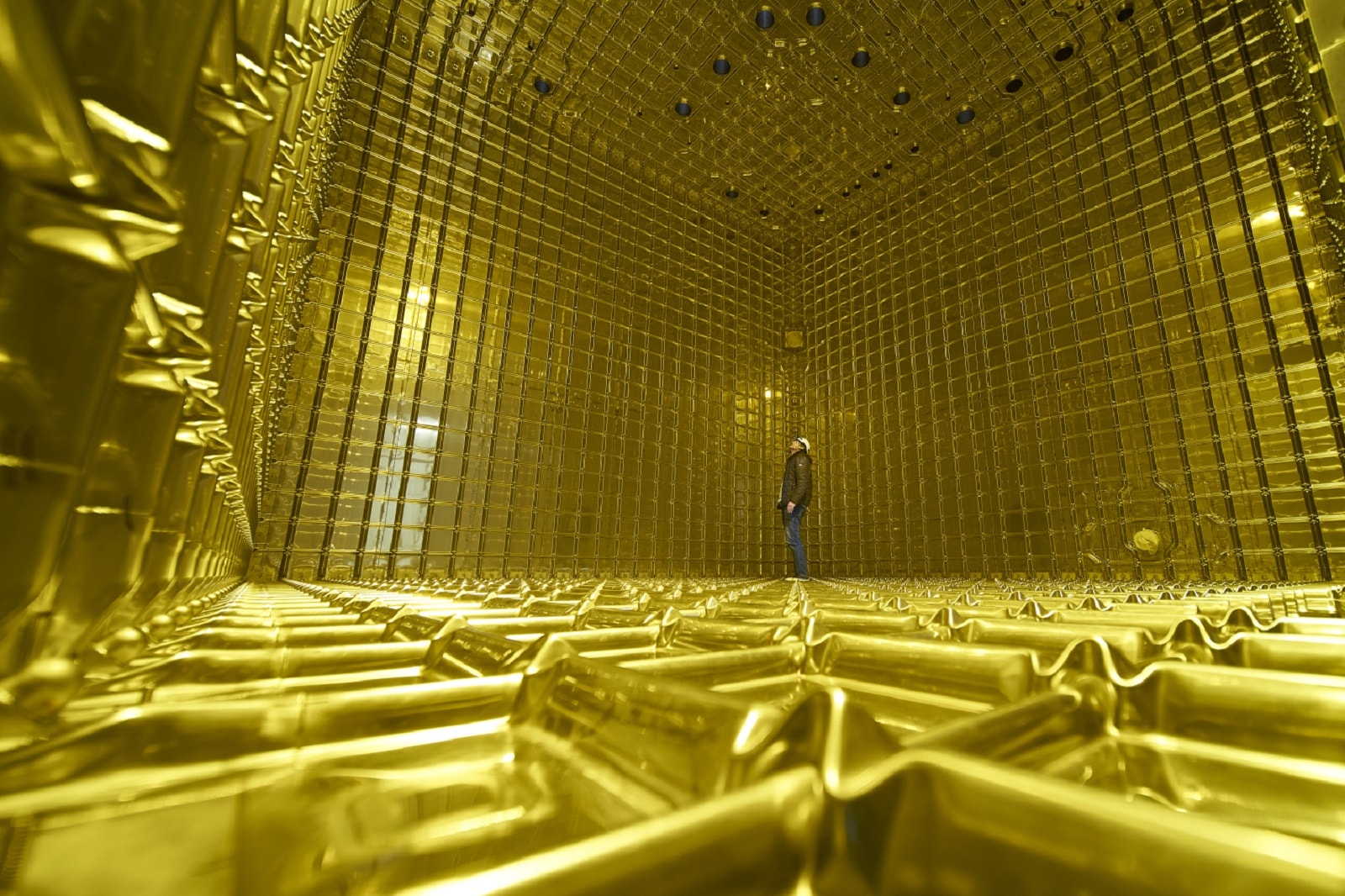 Głęboko pod ziemią znajduje się laboratorium. Naukowcy badają tam neutrina i mają w tym konkretny cel