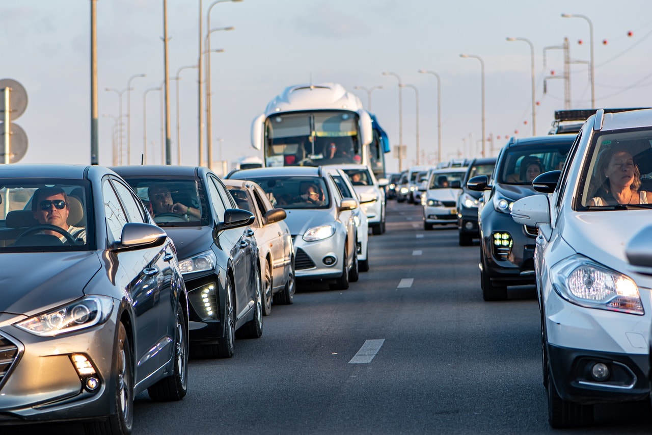 Zdjęcie poglądowe korka na autostradzie
