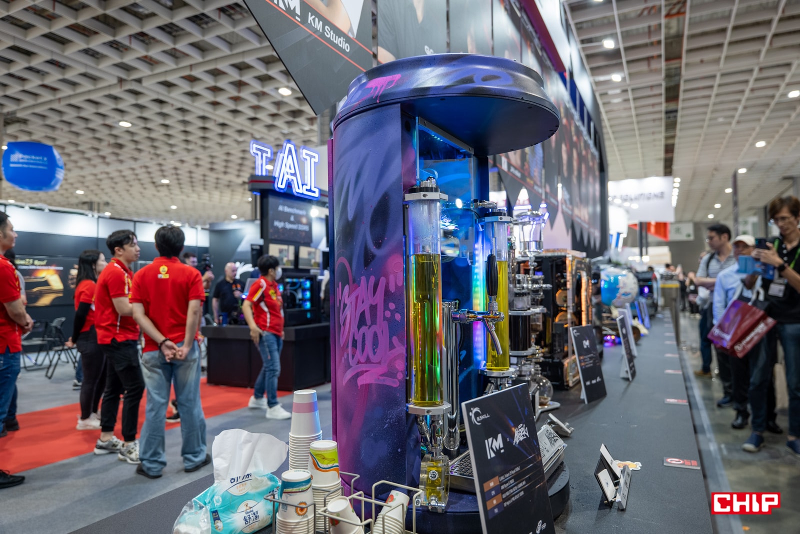 [WIDEO] Piwo z komputera? Te obudowy rządzą na Computex 2024