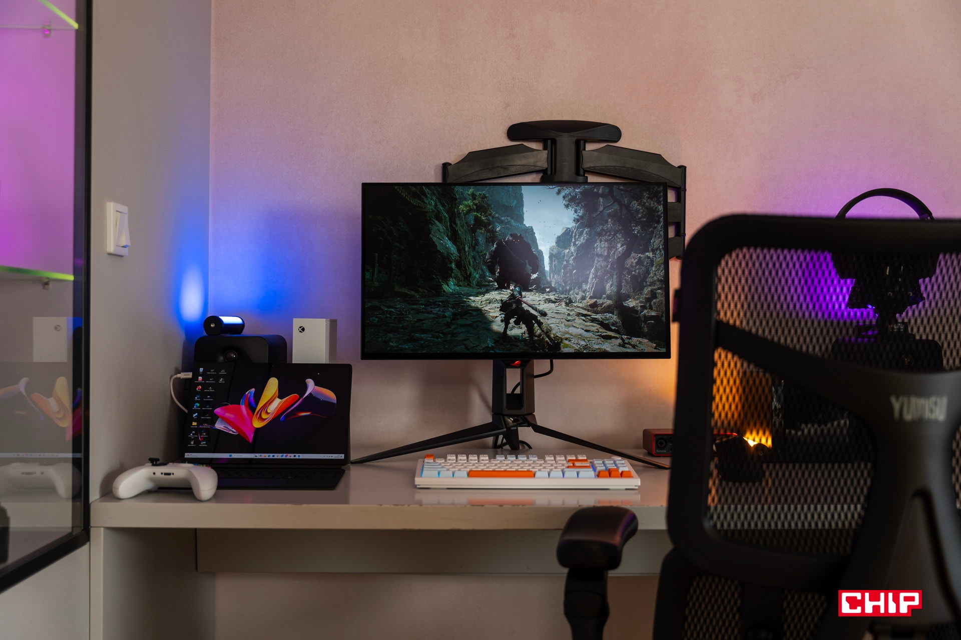Asus ROG Swift OLED PG27AQDP – podobno to monitor ostateczny. Ile jest w tym prawdy?