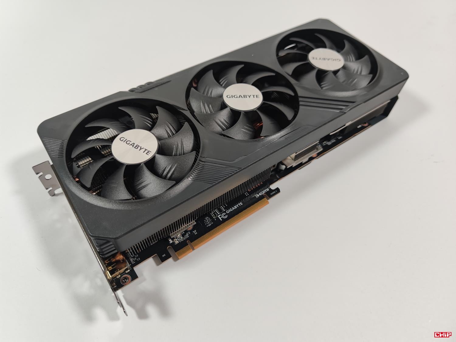 test Gigabyte Radeon RX 7700 XT Gaming OC, recenzja Gigabyte Radeon RX 7700 XT Gaming OC, opinia Gigabyte Radeon RX 7700 XT Gaming OC