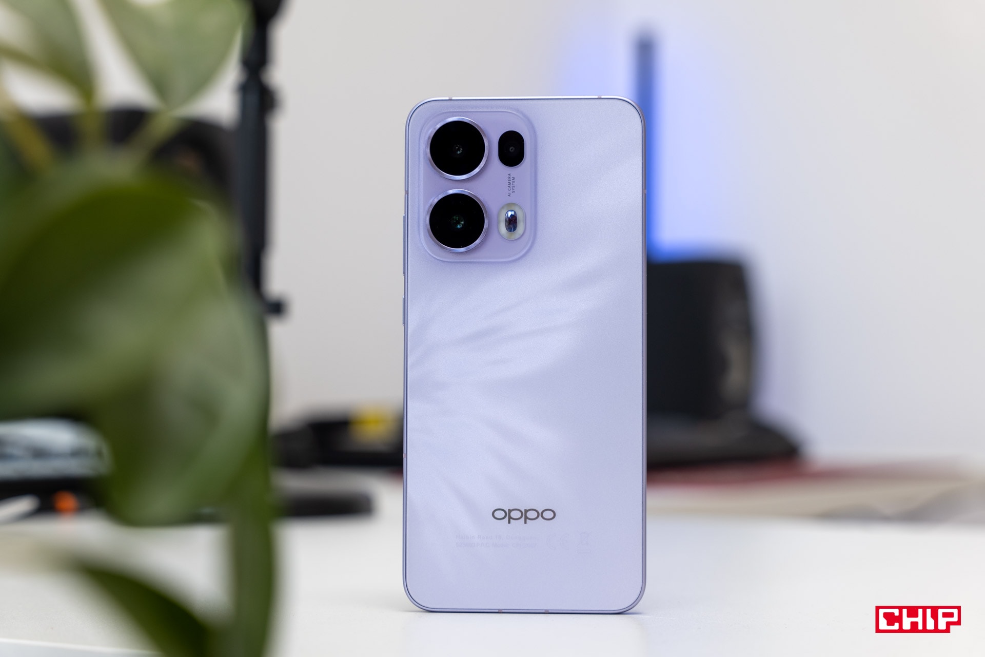 Recenzja Oppo Reno 13 Pro 5G. Skrzydła podcina cena
