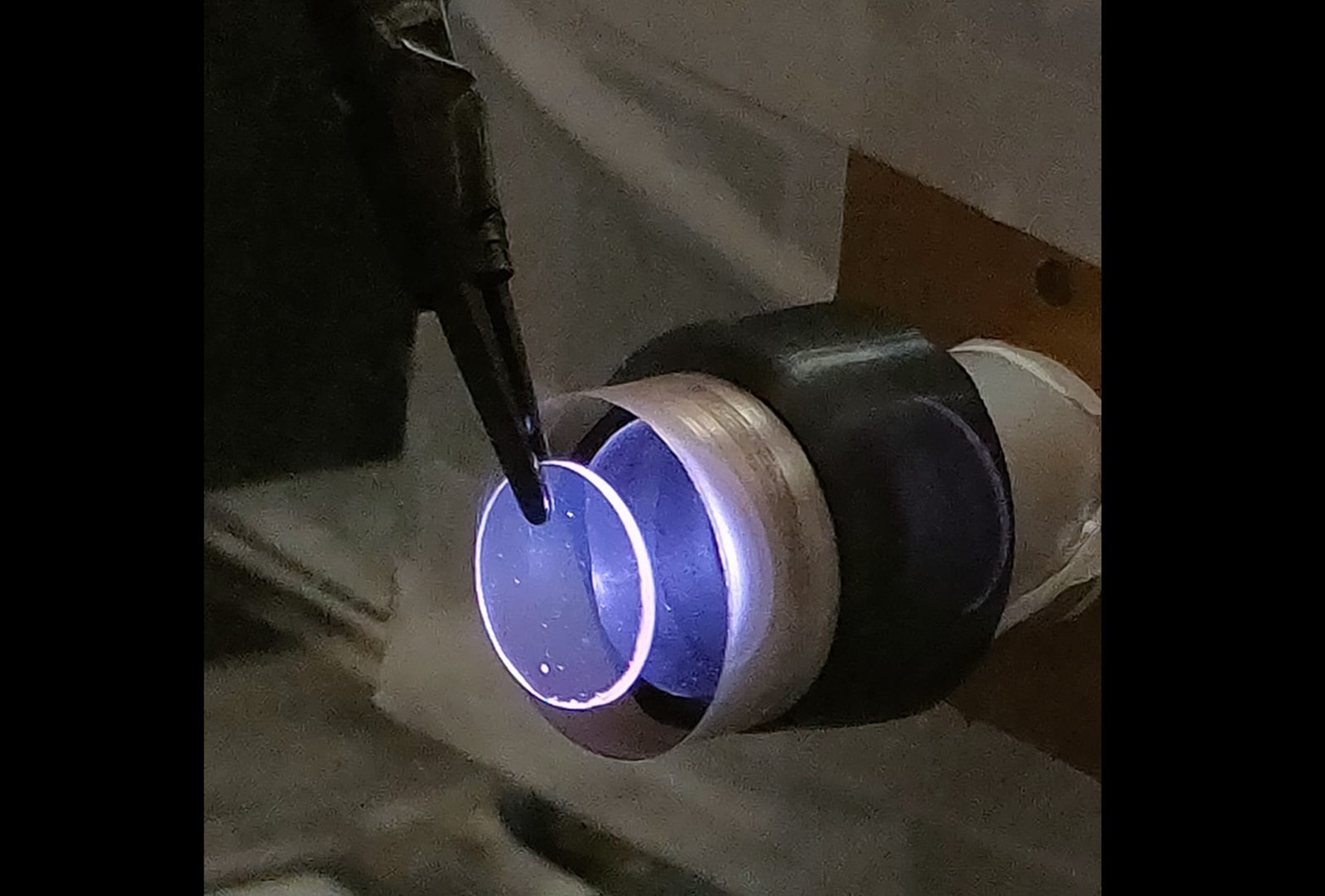 Przypadkowe odkrycie zrewolucjonizuje pamięć masową. Naukowcy z Chicago dokonali przełomu