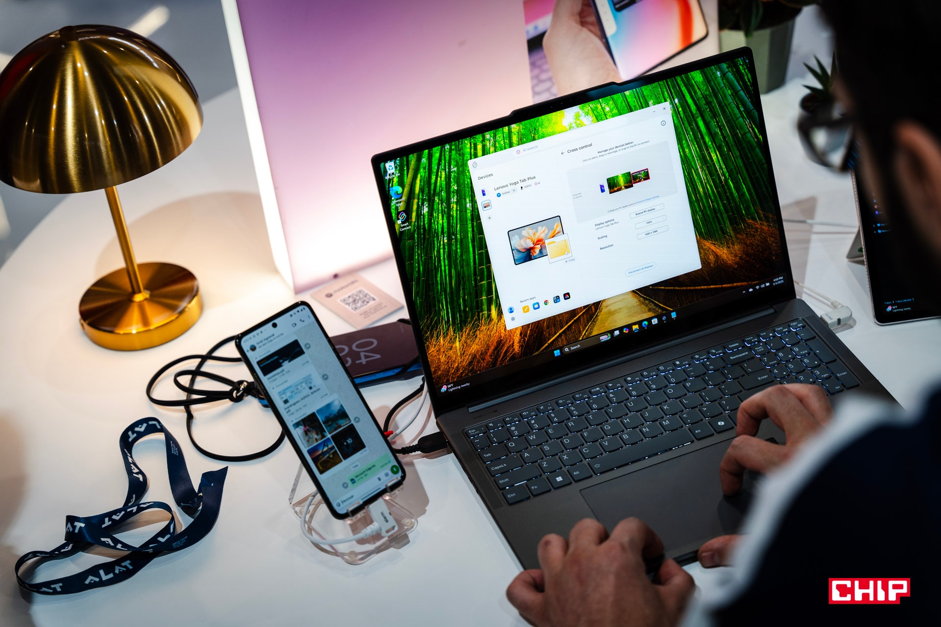 Z AI trzeba umieć rozmawiać? Z moto AI rozmawiasz jak z człowiekiem