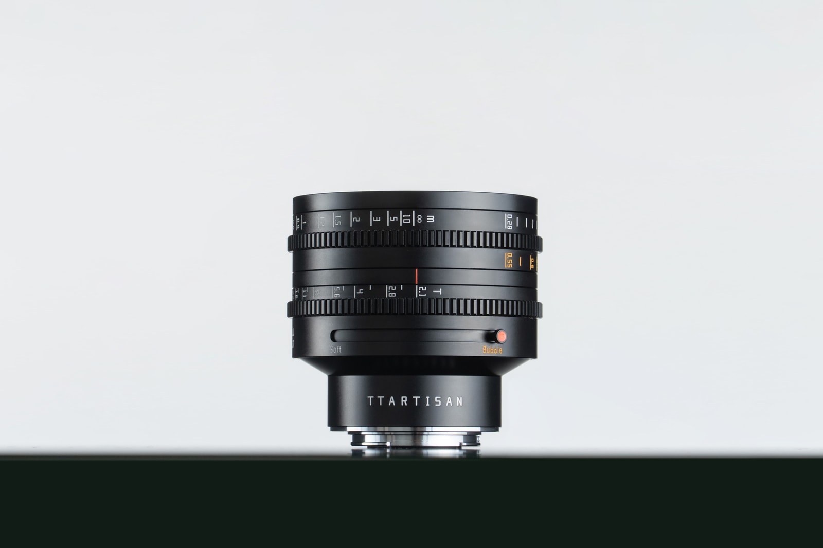 TTArtisan 35mm T2.1 Cine – obiektyw dla filmowców