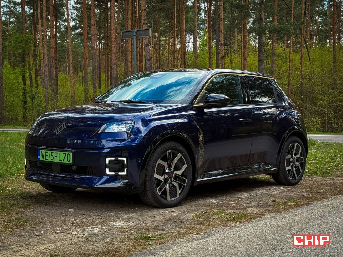 Pierwsza jazda Renault 5 E-Tech Electric. Kultowy maluch powraca w elektrycznym wydaniu