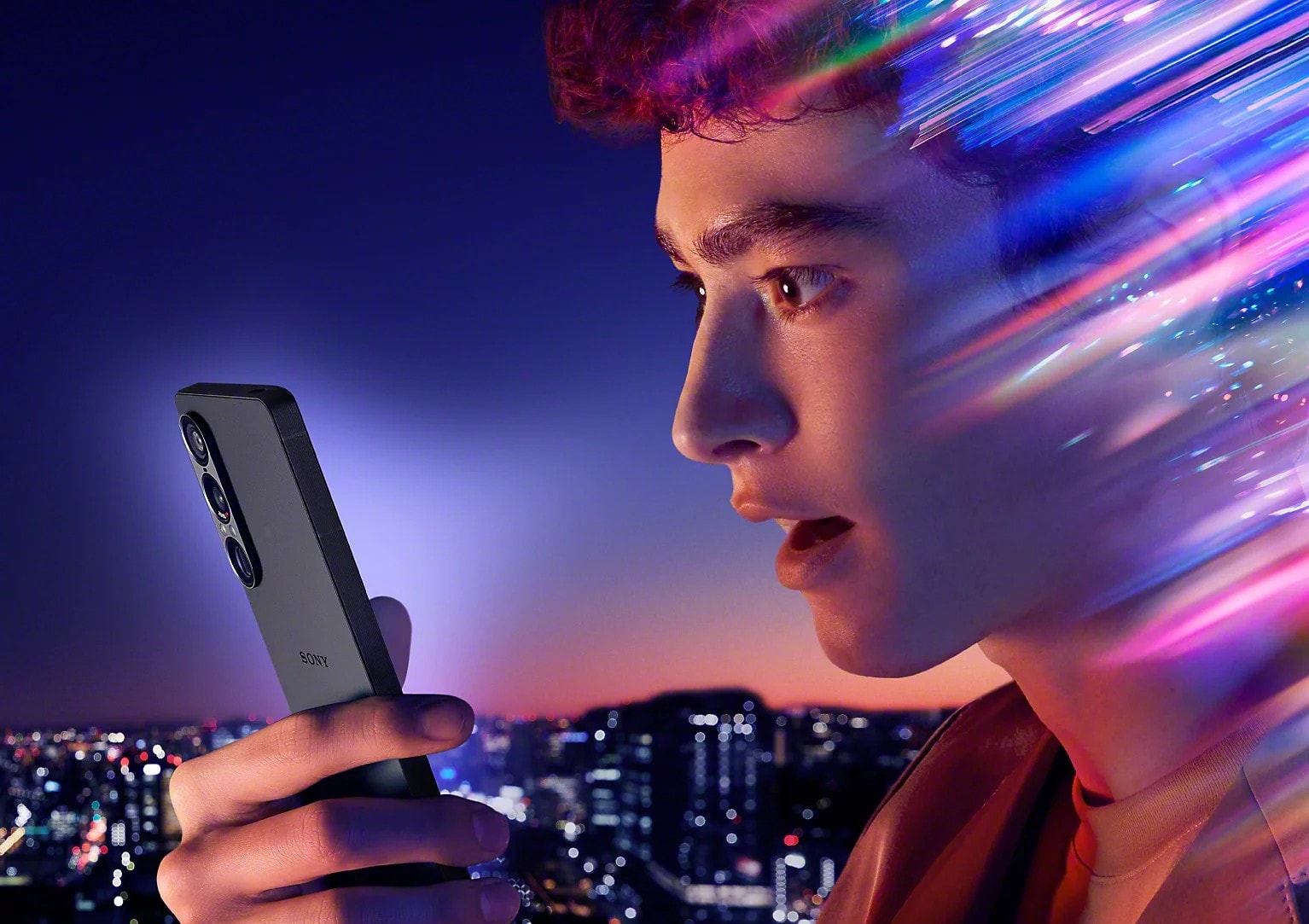 Sony rezygnuje z produkcji smartfonów Xperia we własnych zakładach. Co dalej?