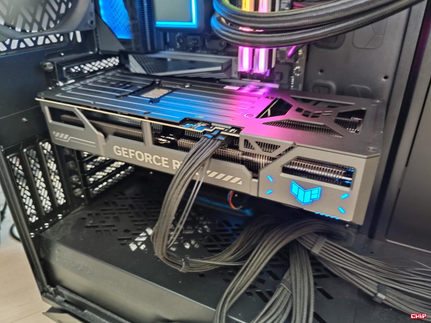 Test Asus GeForce RTX 5070 TUF Gaming OC