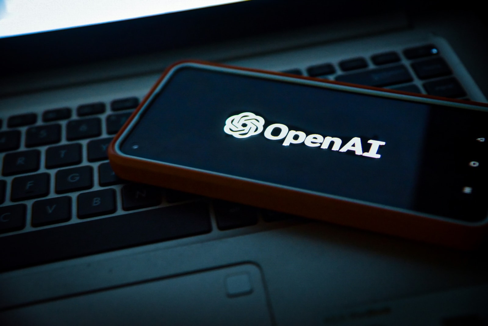 ChatGPT Search dostaje wielkie ulepszenie. OpenAI bezpośrednio atakuje pozycję Google