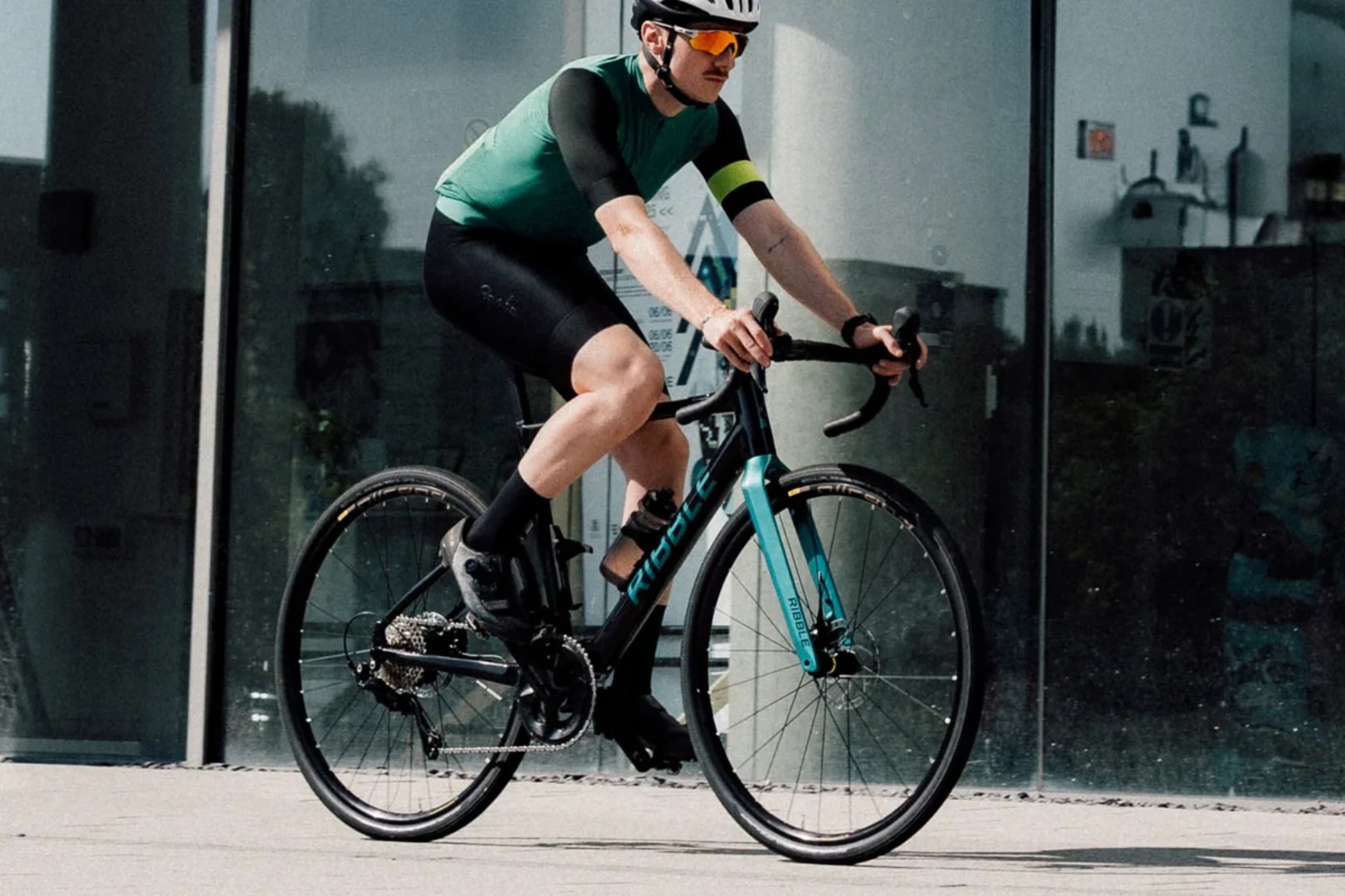 Jeden rower do wszystkiego? Pokazali Ribble CGR 2025 dla fanów wszechstronności