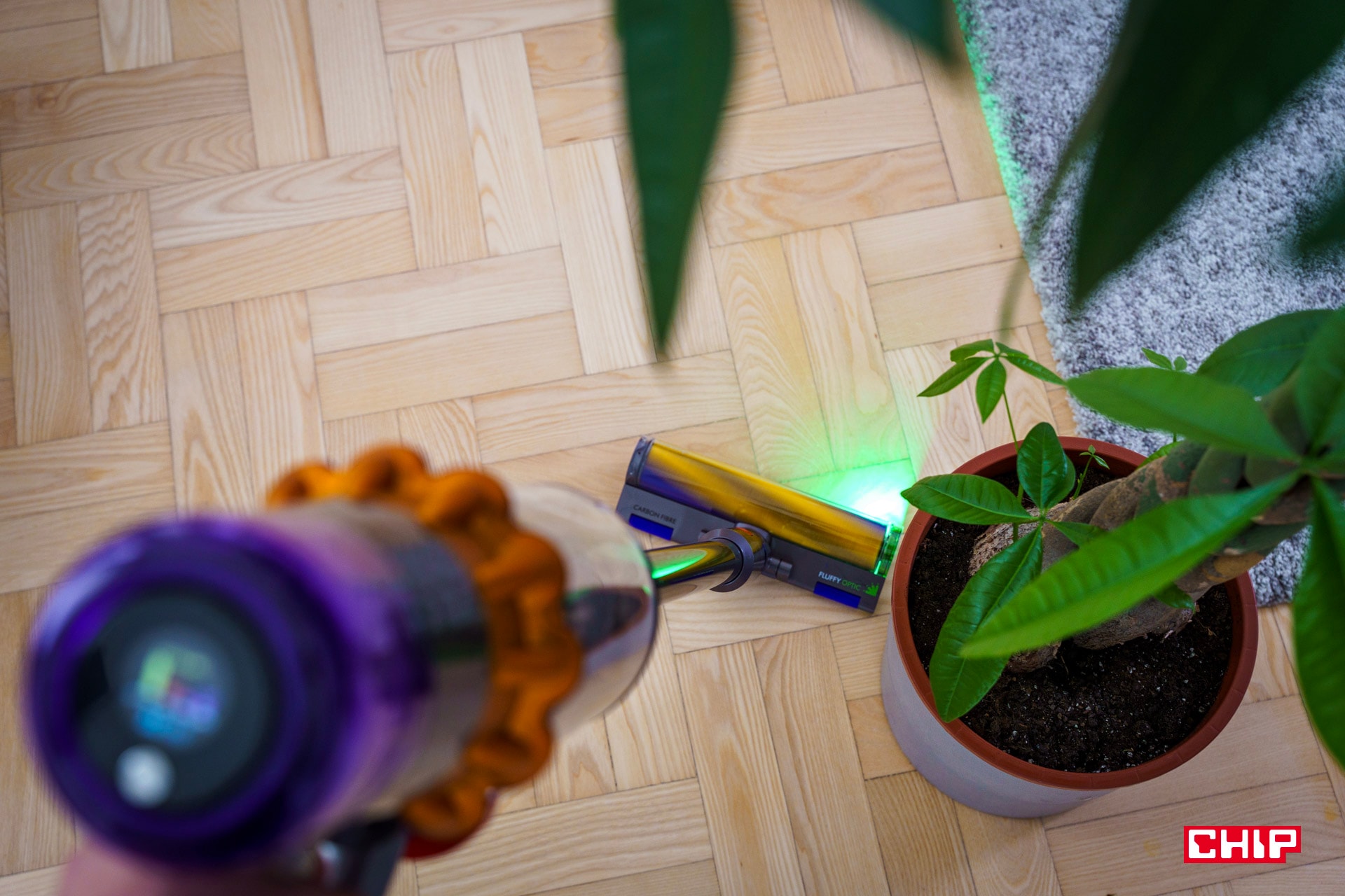 Odkurzacze pionowe do 3500 zł. Modele premium dla właścicieli zwierząt i nie tylko