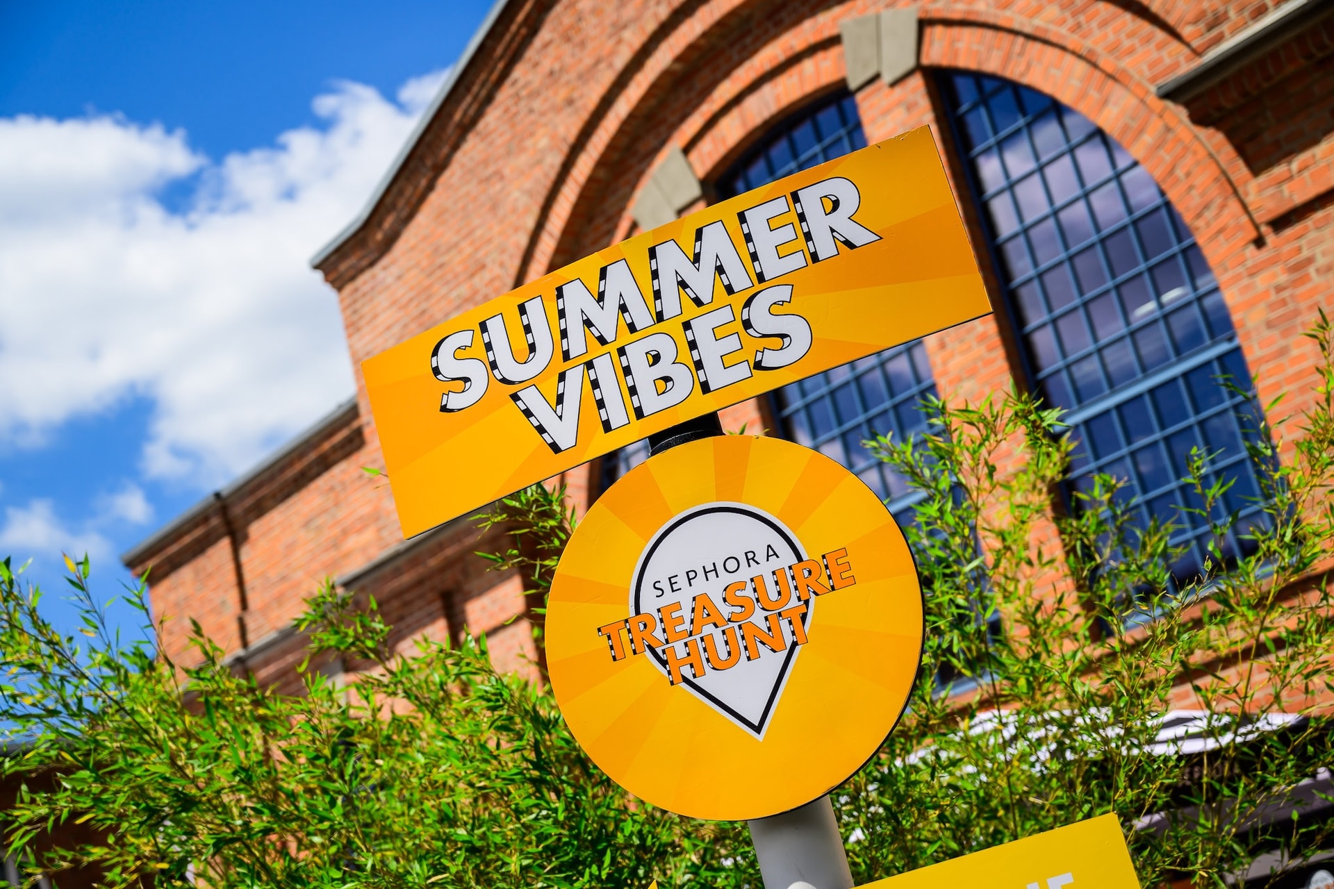 jsokokowski@flatten.pl
