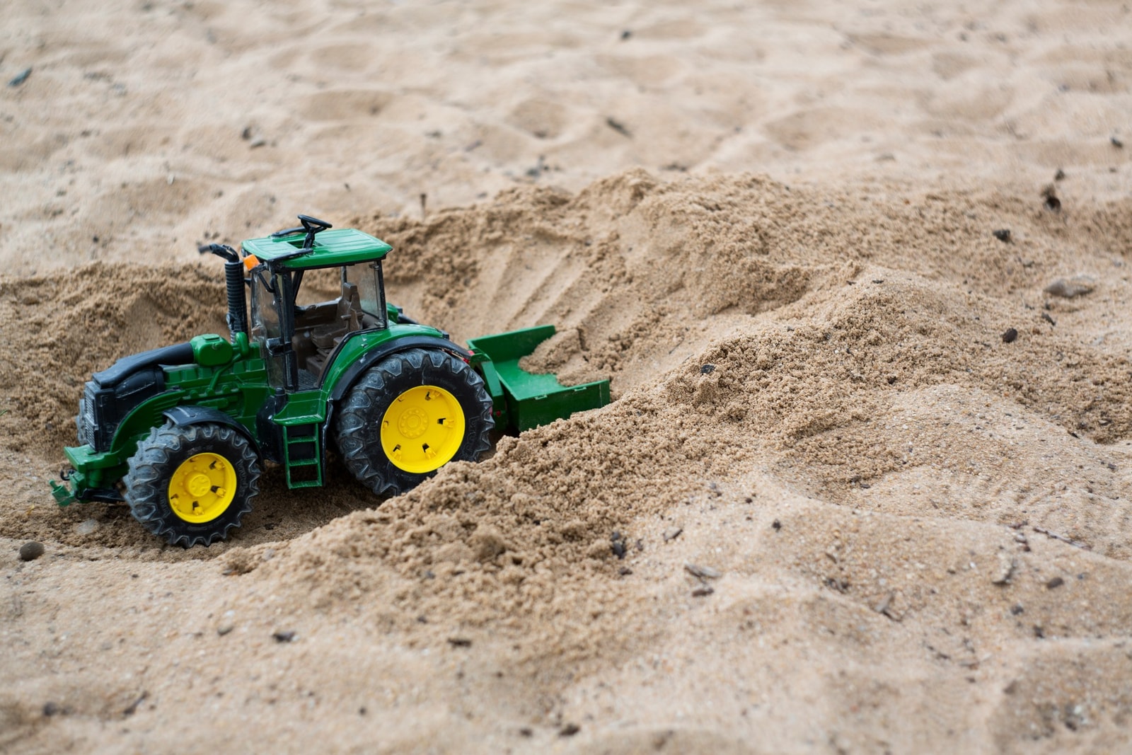 Poznaj Windows Sandbox. Natychmiast pożałujesz, że nie używałeś tej ukrytej funkcji wcześniej