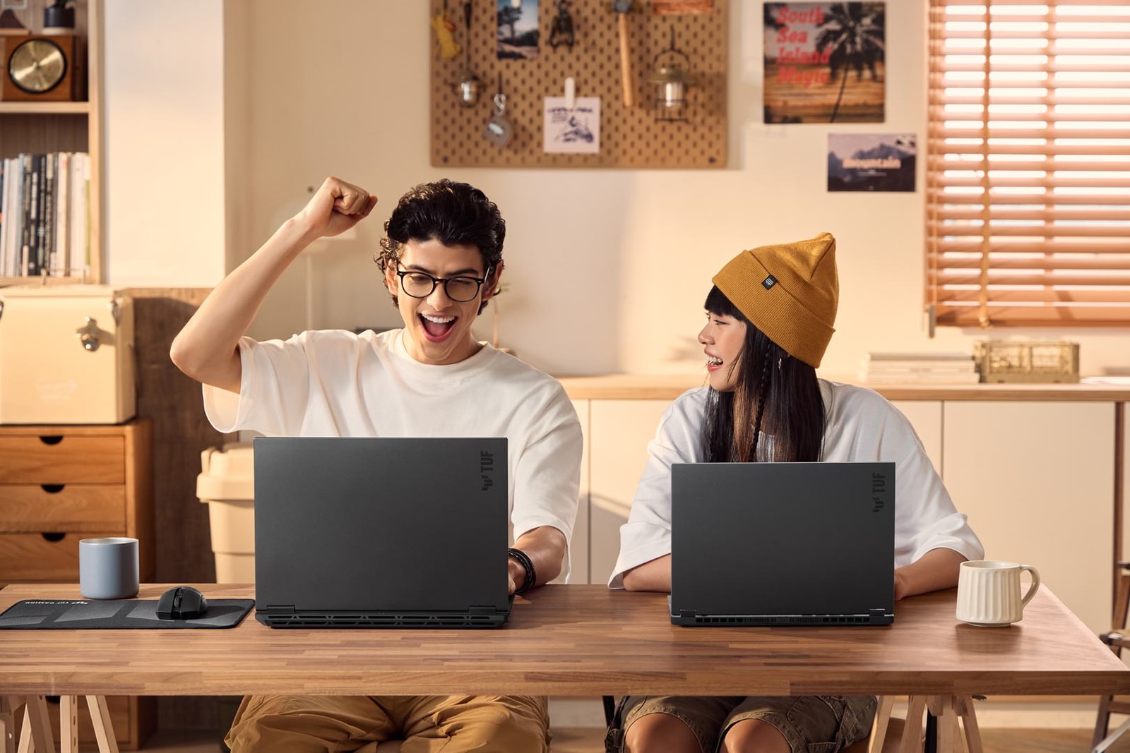 ASUS uczy, jak umilić powrót do szkoły. Wybór jest prosty – laptopy z NVIDIA GeForce RTX serii 50