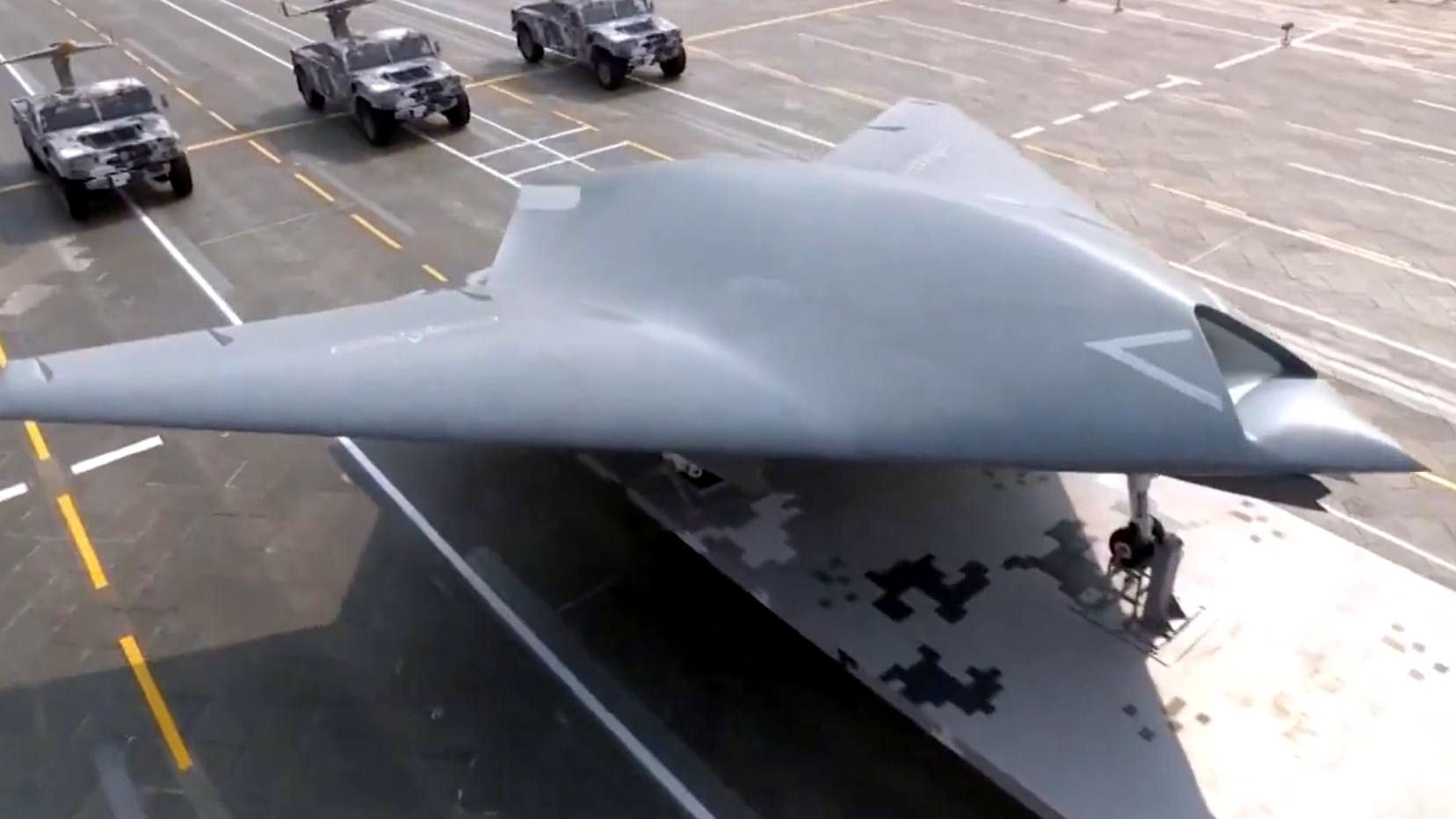 Morski dron stealth z Chin zaskoczył ekspertów wojskowych. Składane skrzydła wskazują na nową strategię