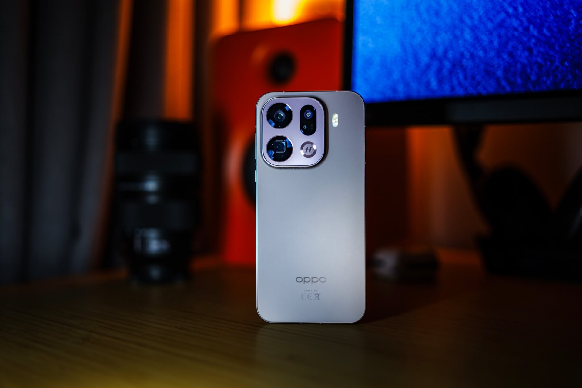 Oppo Find X9 Pro miażdży konkurencję w teście baterii. iPhone zostaje daleko w tyle