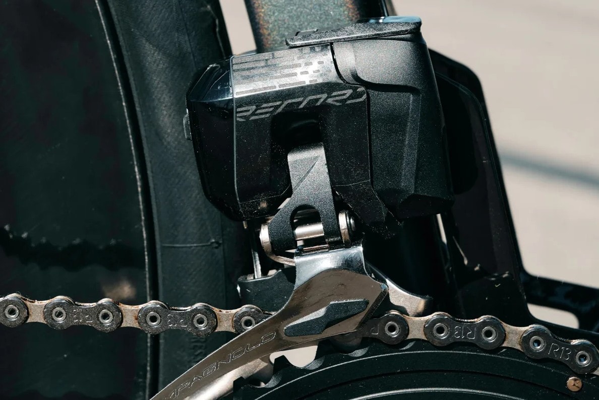 Nie tylko Shimano i SRAM. Legenda wreszcie przestała mówić wyłącznie do najbogatszych rowerzystów