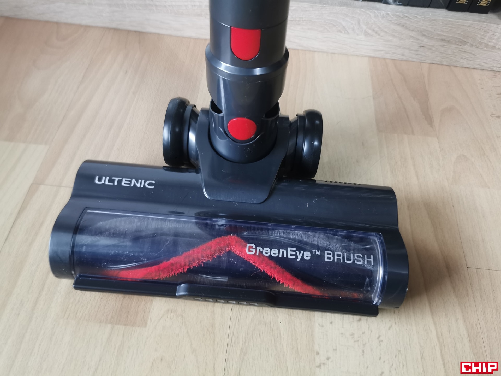 Test Ultenic U16 Flex. Wygodny odkurzacz, który w końcu nie każe mi się czołgać pod meblami