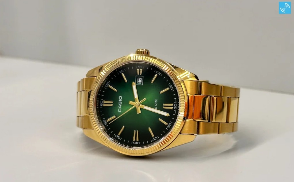 Złoto i soczysta zieleń. Casio wprowadza budżetową klasykę w prestiżowym wydaniu