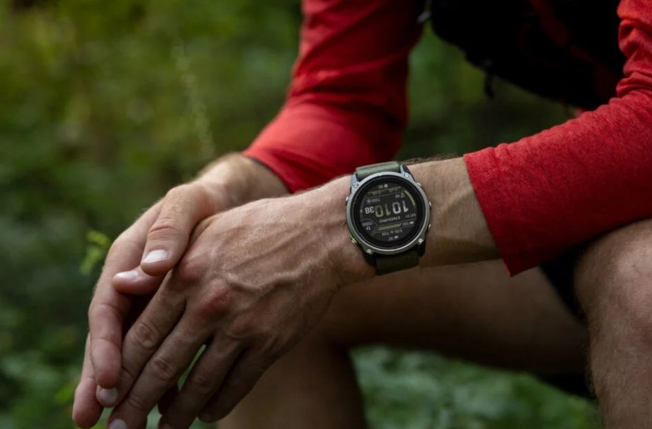 Apple Watch Ultra  znowu zostaje w tyle. Garmin Enduro 4 zawstydza konkurencję baterią