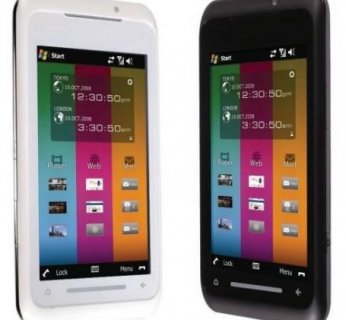 Cena stylowego smartfona Toshiby powinna oscylować w granicach cen potencjalnych konkurentów - iPhone'a 3G oraz HTC Touch HD...