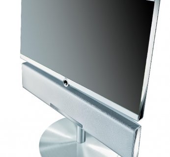 Niektóre telewizory HDTV, na przykład Loewe Individual 40 Compose Full-HD+ 100 DR+ (ok. 18 000 zł), mają zintegrowane tunery satelitarne przystosowane do obsługi formatu HDTV.