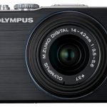Zamiast obudowy w stylu retro – takiej, jak u poprzednika – Olympus E-PL3 ma nowoczesną stylistykę.